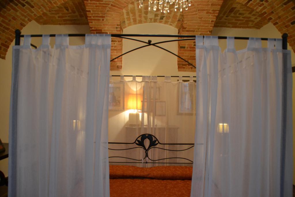 Casa Dei Frati Hotel Asti Ngoại thất bức ảnh